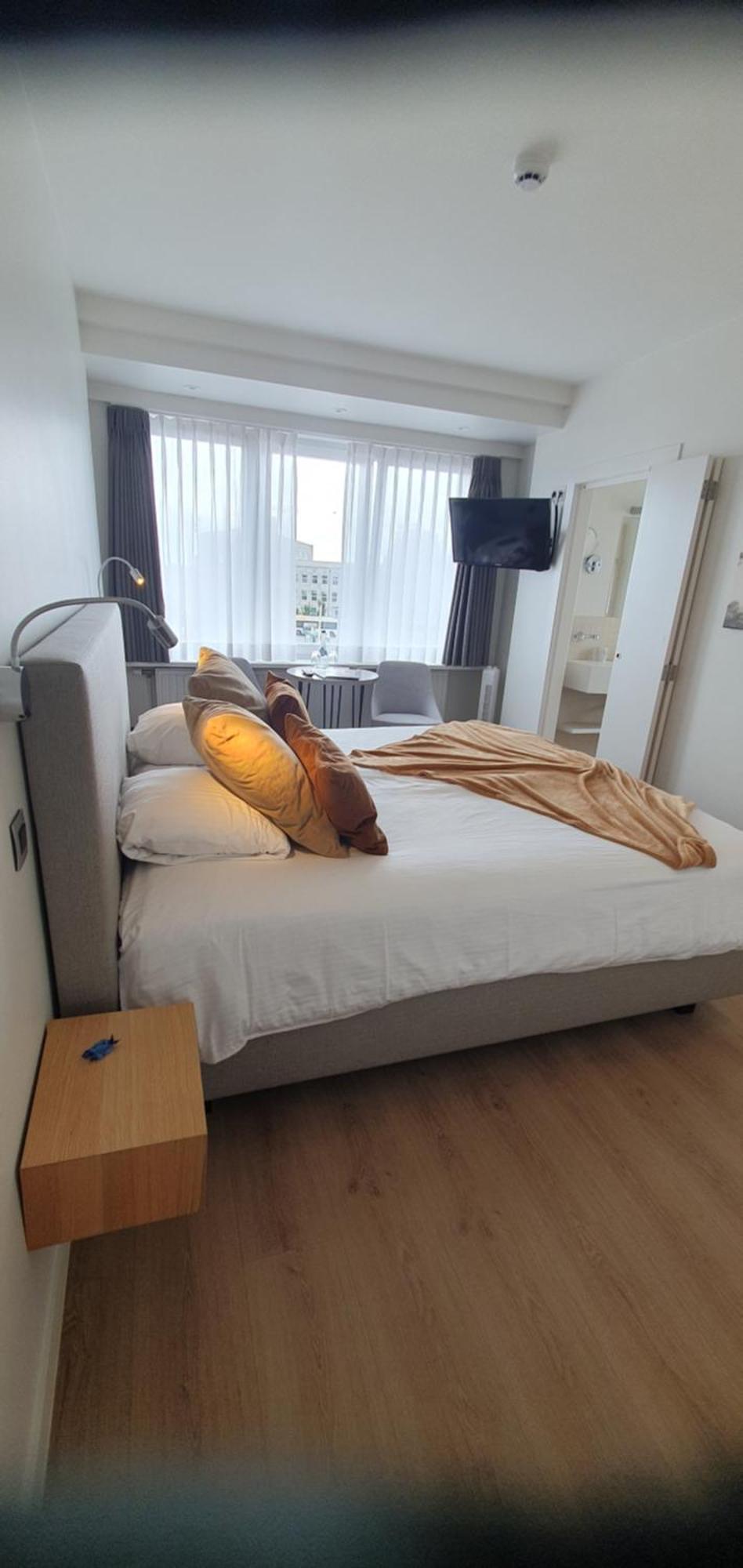 Hotel Du Bassin أوستيند المظهر الخارجي الصورة
