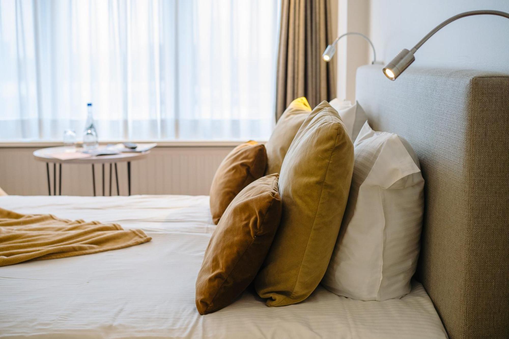 Hotel Du Bassin أوستيند المظهر الخارجي الصورة