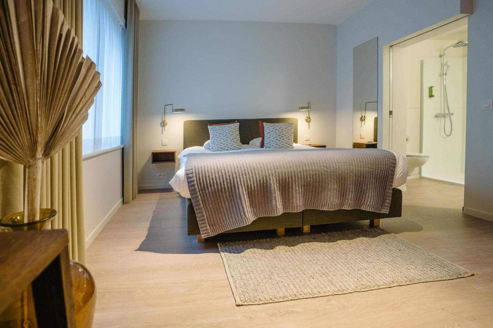 Hotel Du Bassin أوستيند المظهر الخارجي الصورة