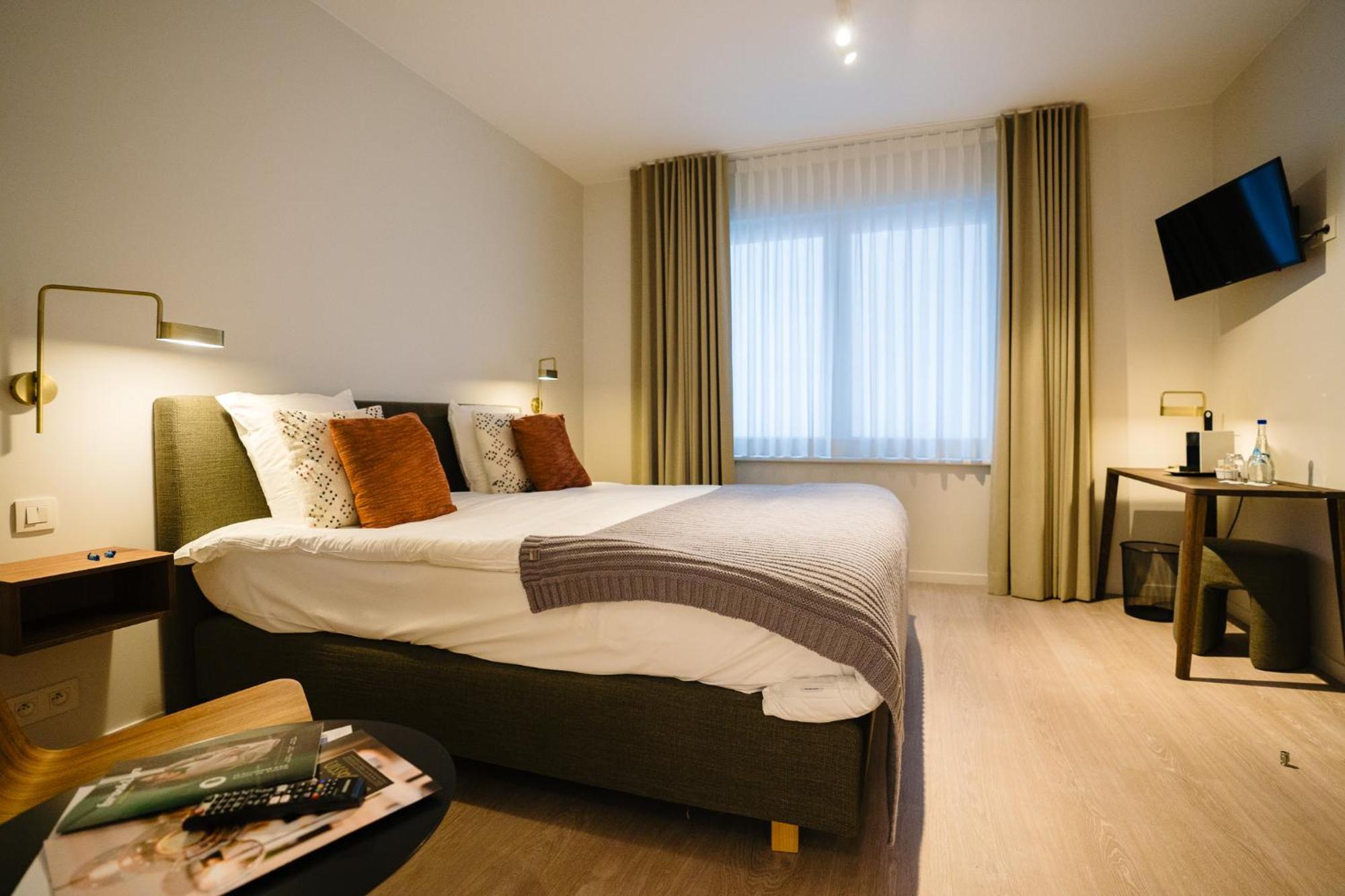 Hotel Du Bassin أوستيند المظهر الخارجي الصورة