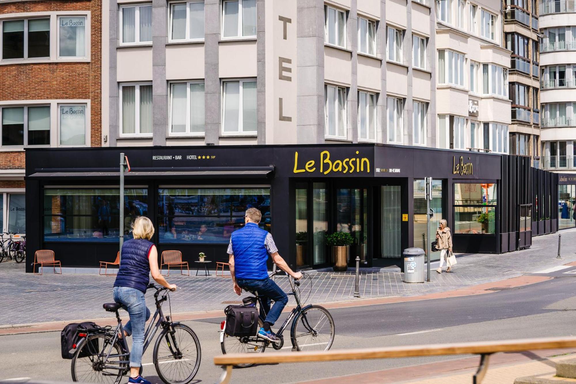 Hotel Du Bassin أوستيند المظهر الخارجي الصورة